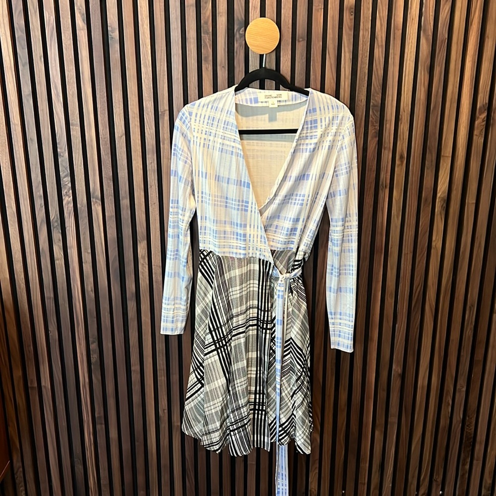 99 new Diane Von FURSTENBERG warp dress